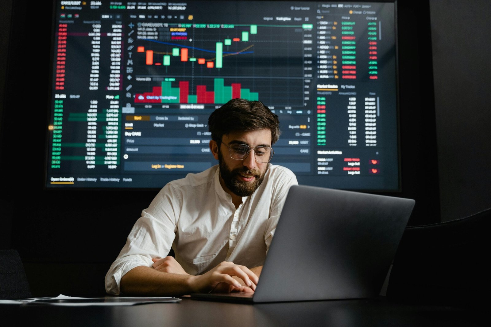 1. Blockchain Strategy Development